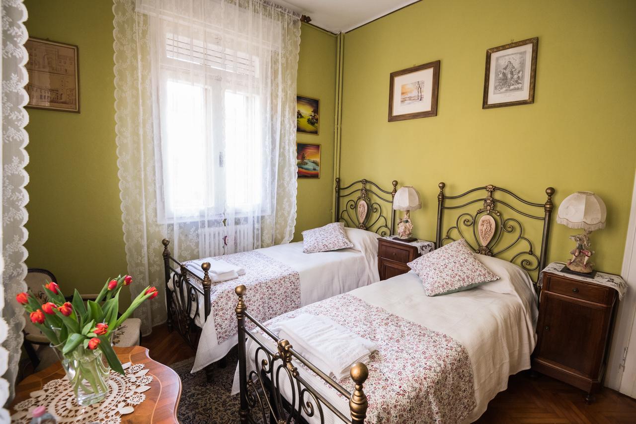 B&B Pereuka Rovigo Bagian luar foto